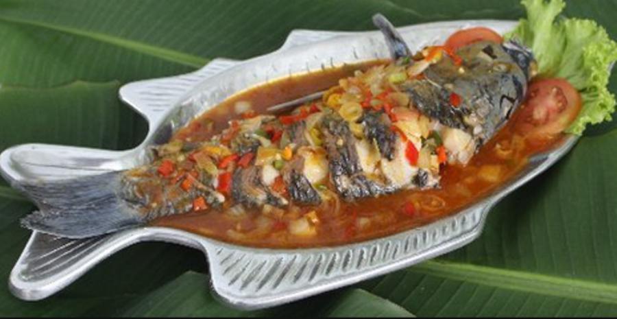 15 Most Popular Traditional Foods & Drinks from Lampung